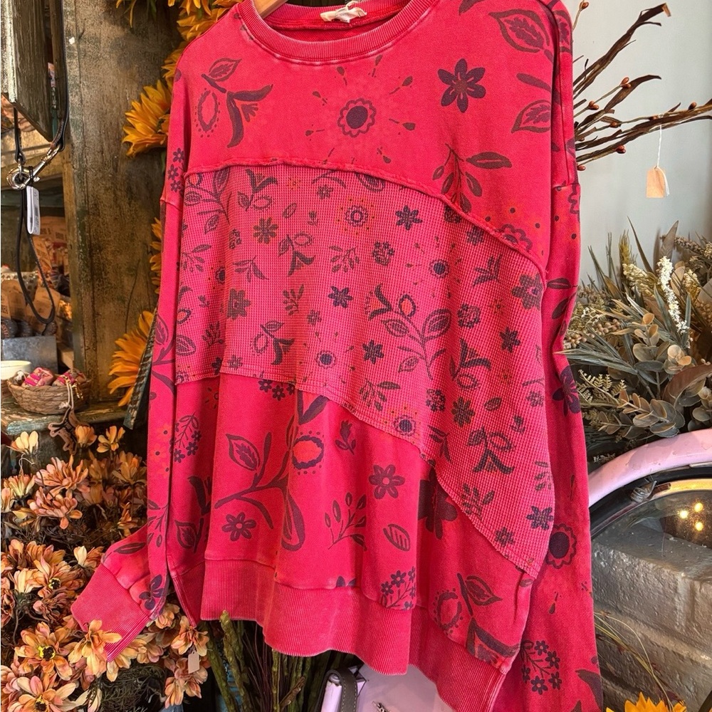 Easel Red Boho Print Sweatshirt NWT 3x